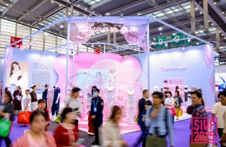 兰卓丽惊艳亮相第20届中国(深圳)国际品牌内衣展